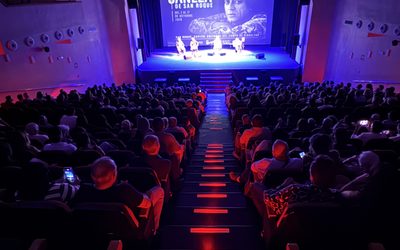 Noche de recitales en el Teatro en la VI Bienal Flamenca Canela de San Roque